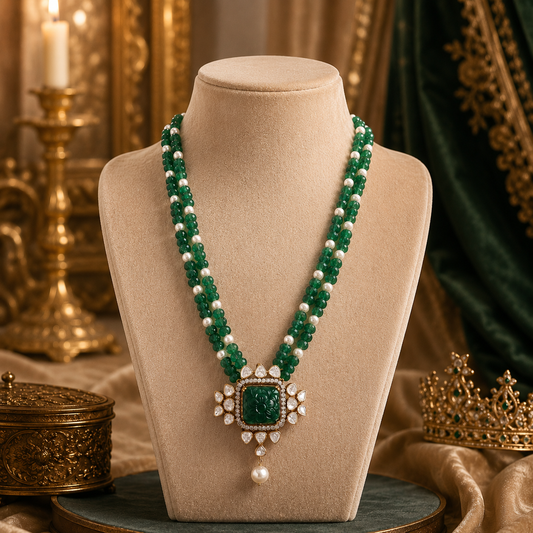 Emerald Noor Necklace