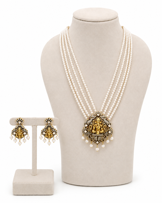 Iraj Necklace Set