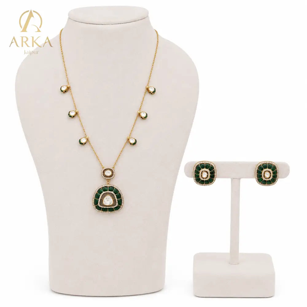 Emerald Reverie Pendant Set - Pendant Sets